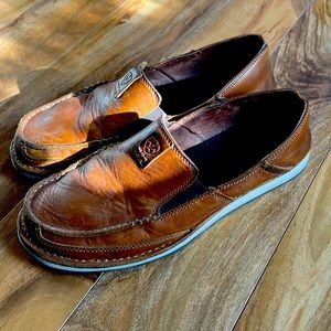 Mens Ariat Loafers/ House Shoes